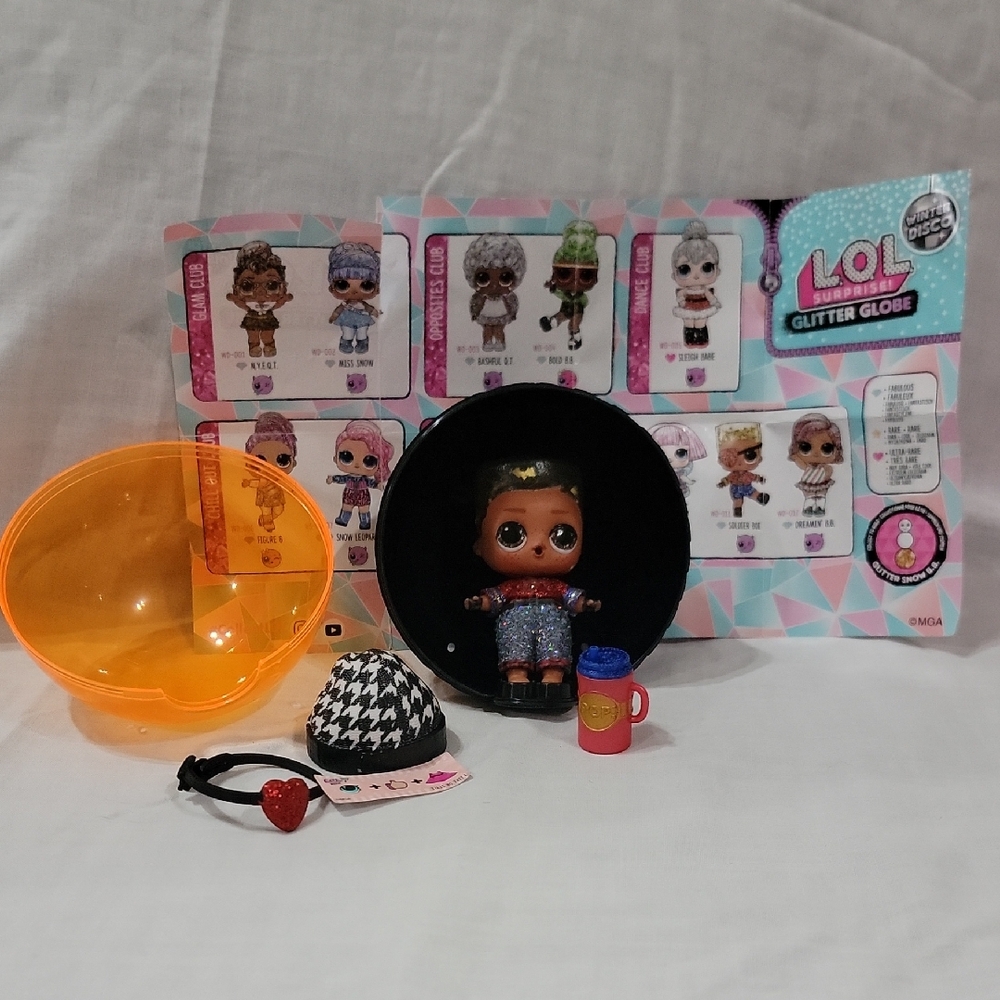 LOL Surprise Glitter Globe Doll with Accessories